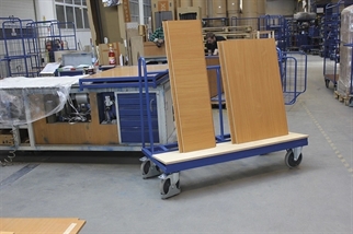 Pladevogn med hylde, 500 kg, 1500x680x1200 (BxDxH), billede 1