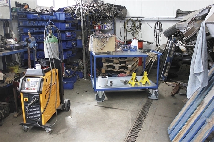 Rullevogn m galvaniseret stålhylde, 1390x800x920 mm (BxDxH), billede 1
